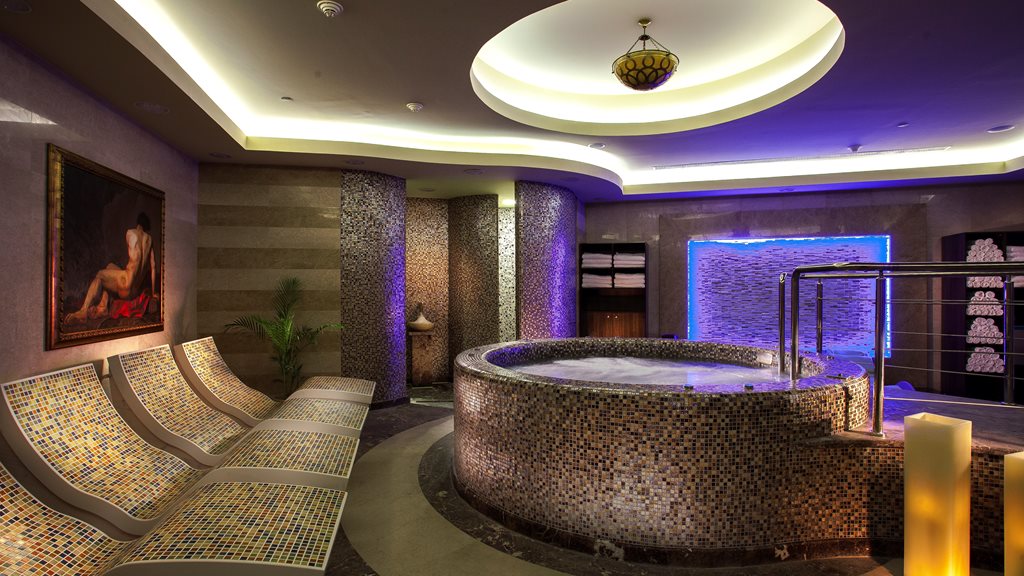 ترخيص النادي الصحي اذا كان داخل مبنى تجاري